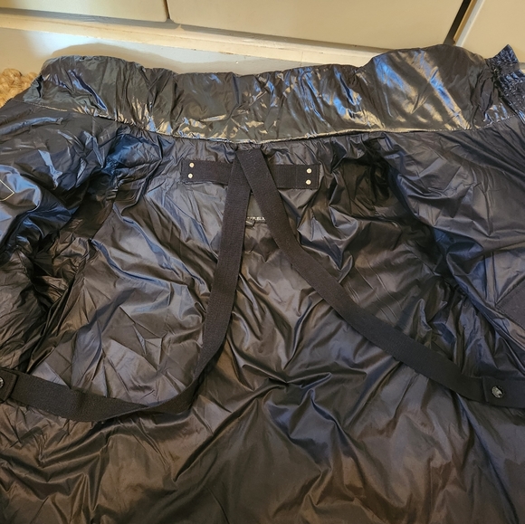 Banana Republic Estrella Puffer Jacket - Picture 2 of 7